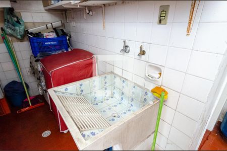 Casa à venda com 140m², 3 quartos e 1 vagaLavanderia