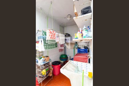 Casa à venda com 140m², 3 quartos e 1 vagaLavanderia