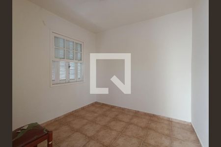 Casa à venda com 175m², 4 quartos e 2 vagasQuarto 4