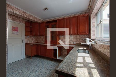 Casa à venda com 175m², 4 quartos e 2 vagasCozinha