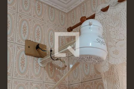 Casa à venda com 175m², 4 quartos e 2 vagasBanheiro 2