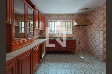 Casa à venda com 175m², 4 quartos e 2 vagasCozinha