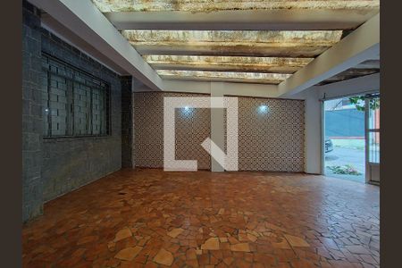 Casa à venda com 175m², 4 quartos e 2 vagasQuintal