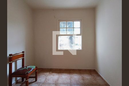 Casa à venda com 175m², 4 quartos e 2 vagasQuarto 4