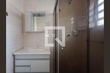 Casa à venda com 175m², 4 quartos e 2 vagasBanheiro 1