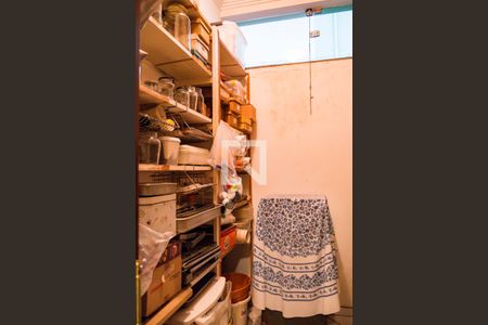 Casa à venda com 347m², 4 quartos e 2 vagasDispensa 2