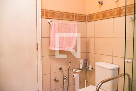 Casa à venda com 347m², 4 quartos e 2 vagasBanheiro Social