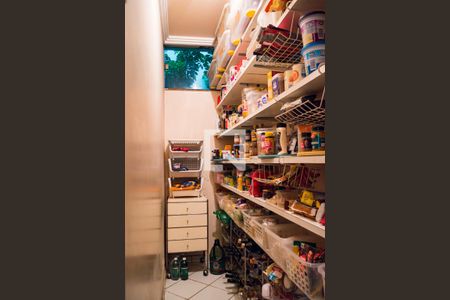 Casa à venda com 347m², 4 quartos e 2 vagasDispensa 1