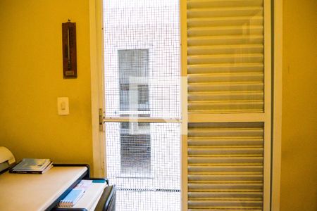 Casa à venda com 347m², 4 quartos e 2 vagasQuarto 3