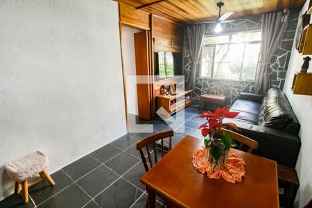 Sala de apartamento à venda com 2 quartos, 54m² em Parque Pinheiros, Taboão da Serra