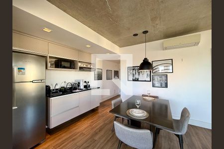 Sala de apartamento para alugar com 1 quarto, 69m² em Cidade Monções, São Paulo