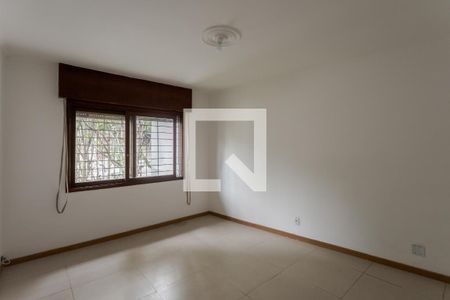 Suíte de casa à venda com 3 quartos, 225m² em Vila Jardim, Porto Alegre