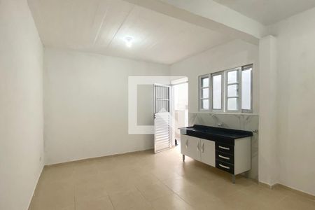 Sala/Cozinha de casa para alugar com 1 quarto, 42m² em Vila Pouso Alegre, Barueri