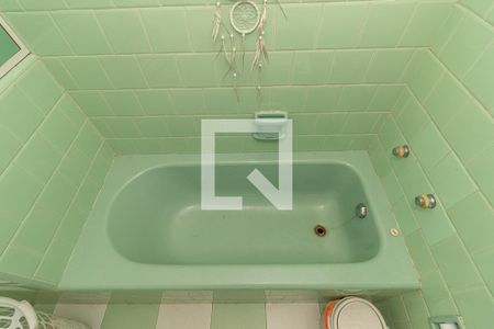 Casa à venda com 223m², 4 quartos e 5 vagas Casa à venda com 223m², 4 quartos e 5 vagasBanheiro da Suíte