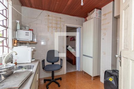 Casa à venda com 223m², 4 quartos e 5 vagas Casa à venda com 223m², 4 quartos e 5 vagasCasa 2 cozinha