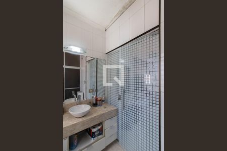 Casa à venda com 125m², 4 quartos e 2 vagas Casa à venda com 125m², 4 quartos e 2 vagasBanheiro da Suíte 1