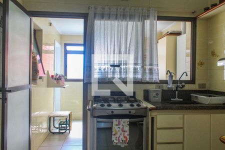 Apartamento para alugar com 95m², 2 quartos e 1 vagaCozinha