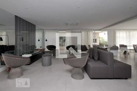 Apartamento para alugar com 45m², 1 quarto e 1 vaga Apartamento para alugar com 45m², 1 quarto e 1 vagaÁrea comum - Salão de festas