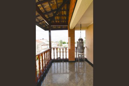 Casa à venda com 400m², 3 quartos e 3 vagasVaranda do Quarto 2