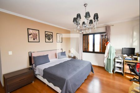 Casa à venda com 400m², 3 quartos e 3 vagasSuíte