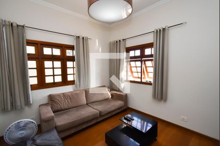 Sala de TV de casa à venda com 3 quartos, 400m² em Jardim Japão, São Paulo