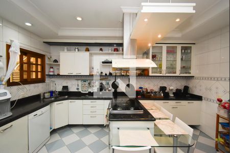 Casa à venda com 400m², 3 quartos e 3 vagasCozinha