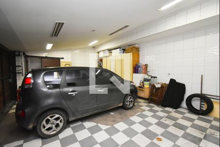 Casa à venda com 400m², 3 quartos e 3 vagasGaragem