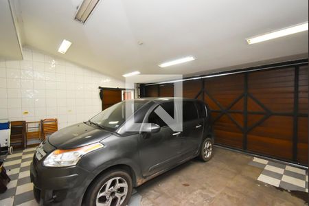 Casa à venda com 400m², 3 quartos e 3 vagasGaragem