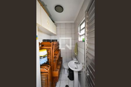 Casa à venda com 400m², 3 quartos e 3 vagasBanheiro 4