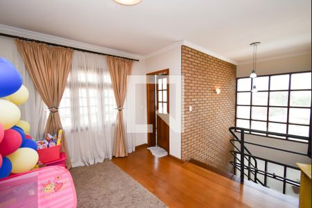 Casa à venda com 400m², 3 quartos e 3 vagasSala de TV 2