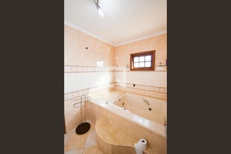 Casa à venda com 400m², 3 quartos e 3 vagasBanheiro da Suíte