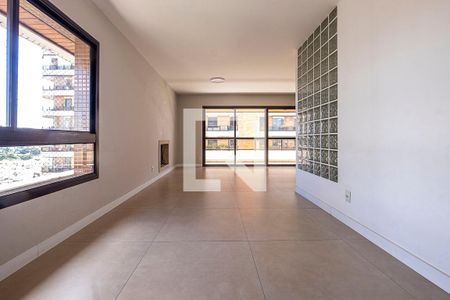 Sala de apartamento à venda com 3 quartos, 335m² em Vila Madalena, São Paulo