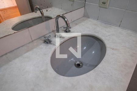 Apartamento à venda com 335m², 3 quartos e 4 vagas Apartamento à venda com 335m², 3 quartos e 4 vagasSuíte 2 - Banheiro