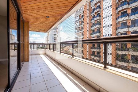 Sala - Varanda de apartamento à venda com 3 quartos, 335m² em Vila Madalena, São Paulo