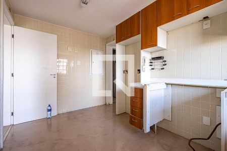 Apartamento à venda com 335m², 3 quartos e 4 vagas Apartamento à venda com 335m², 3 quartos e 4 vagasCozinha