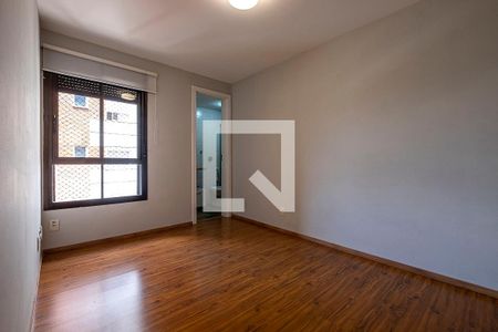 Apartamento à venda com 335m², 3 quartos e 4 vagas Apartamento à venda com 335m², 3 quartos e 4 vagasSuíte 3