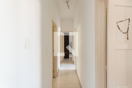 Corredor de apartamento à venda com 3 quartos, 120m² em Rio Comprido, Rio de Janeiro