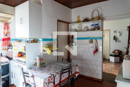 Casa à venda com 260m², 2 quartos e 1 vagaCozinha