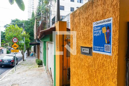 Casa à venda com 260m², 2 quartos e 1 vagaPlaquinha