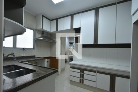 Apartamento para alugar com 160m², 3 quartos e 3 vagasCozinha 