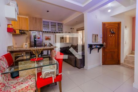 Sala de casa de condomínio à venda com 3 quartos, 136m² em Ipanema, Porto Alegre