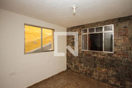 Quarto de casa para alugar com 1 quarto, 40m² em Vila Industrial, São Paulo