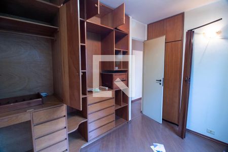 Quarto 2 de apartamento para alugar com 3 quartos, 64m² em Jardim Parque Morumbi, São Paulo