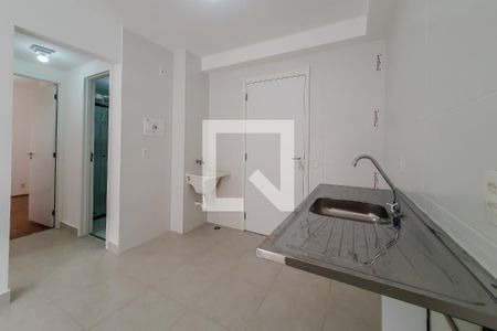 Sala/Cozinha de apartamento para alugar com 2 quartos, 35m² em Cambuci, São Paulo