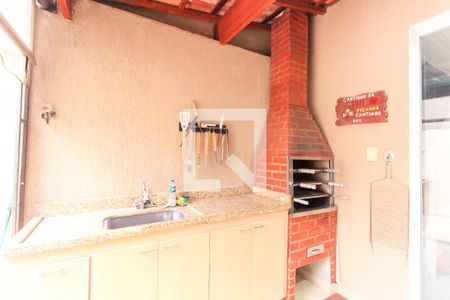 Casa à venda com 250m², 3 quartos e 5 vagas Casa à venda com 250m², 3 quartos e 5 vagasChurrasqueira