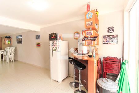 Casa à venda com 250m², 3 quartos e 5 vagas Casa à venda com 250m², 3 quartos e 5 vagasÁrea comum - Salão de festas