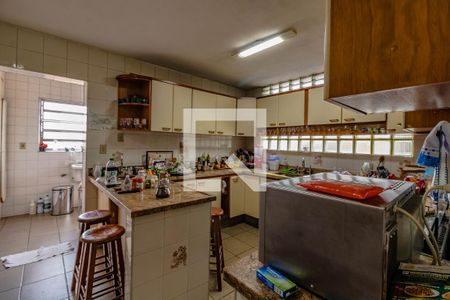 Casa para alugar com 400m², 3 quartos e 3 vagasCozinha