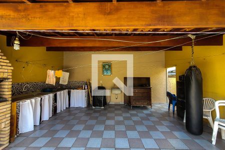 Casa à venda com 200m², 3 quartos e 3 vagasÁrea de Serviço/lazer