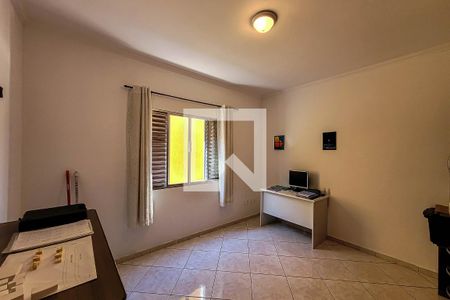 Quarto 1 de casa à venda com 3 quartos, 200m² em Vila Moraes, São Paulo