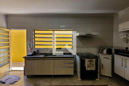 Casa à venda com 200m², 3 quartos e 3 vagasCozinha